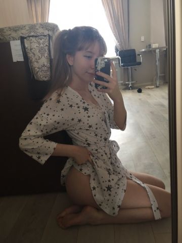Моника